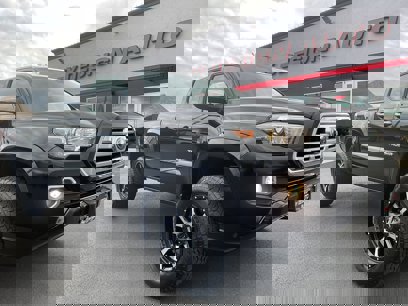 Used 2018 Toyota Tacoma Limited