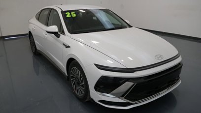 New 2025 Hyundai Sonata SEL
