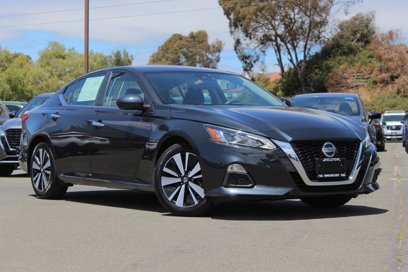 Certified 2022 Nissan Altima 2.5 SV