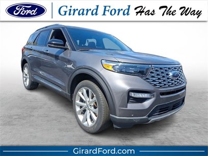 Certified 2023 Ford Explorer Platinum w/ Premium Technology Package