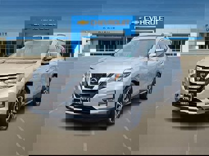 Used 2019 Nissan Rogue SV w/ Premium Package