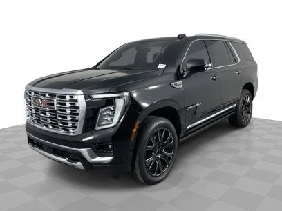 Used 2025 GMC Yukon Denali w/ Sun & Power Step Package