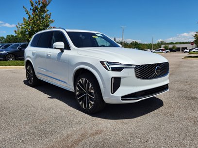 New 2025 Volvo XC90 T8 Plus w/ Protection Package