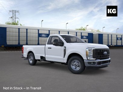 New 2025 Ford F250 XL w/ XL Chrome Package