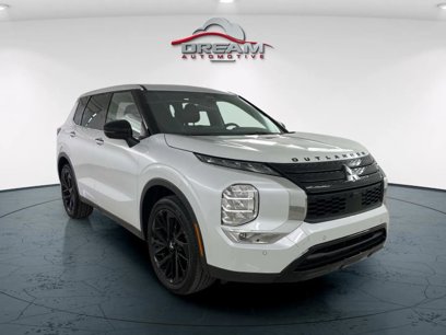 Used 2023 Mitsubishi Outlander SE