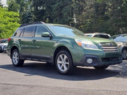Used 2013 Subaru Outback 2.5i Premium w/ Popular Pkg 1B