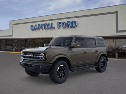 New 2025 Ford Bronco Outer Banks