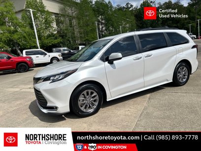 Certified 2023 Toyota Sienna XLE
