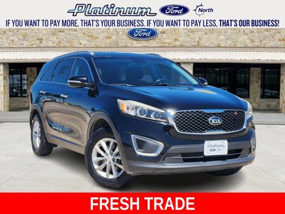 Used 2016 Kia Sorento LX w/ LX Convenience Package