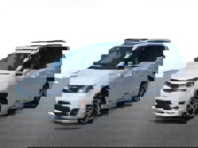 Certified 2019 Chrysler Pacifica Limited