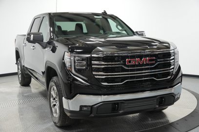 New 2025 GMC Sierra 1500 SLT