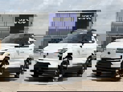 New 2025 Volvo EX30 Plus