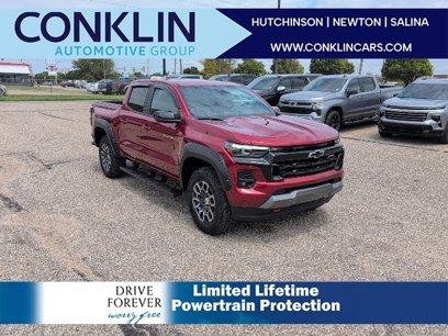 Used 2024 Chevrolet Colorado Z71 w/ Z71 Convenience Package 2