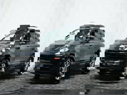 Used 2025 Porsche Macan
