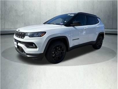 New 2024 Jeep Compass Latitude w/ Sun and Sound Group
