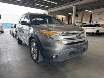 Used 2014 Ford Explorer XLT w/ Equipment Group 202A