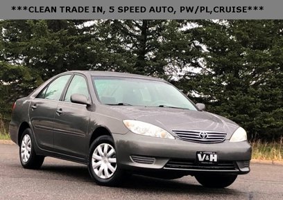 Used 2005 Toyota Camry LE