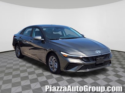 Used 2024 Hyundai Elantra SEL