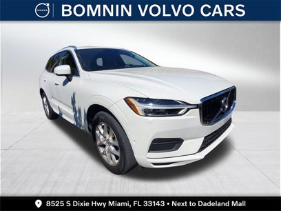Used 2018 Volvo XC60 T5 Momentum w/ Vision Package