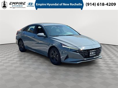 Certified 2022 Hyundai Elantra SEL w/ Convenience Package
