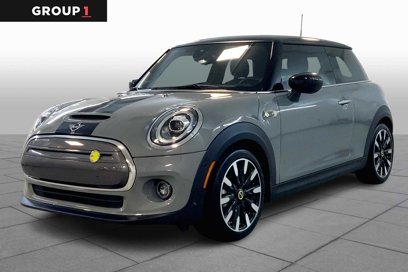 Used 2021 MINI Cooper SE w/ 8.8" Touchscreen Nav Package