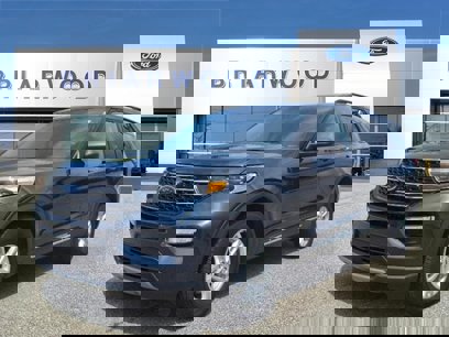 Certified 2023 Ford Explorer XLT w/ Equipment Group 202A