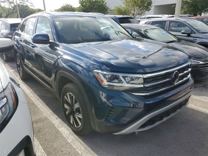 Used 2023 Volkswagen Atlas Cross Sport SE