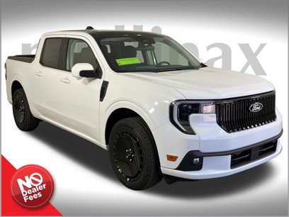 New 2025 Ford Maverick Lobo