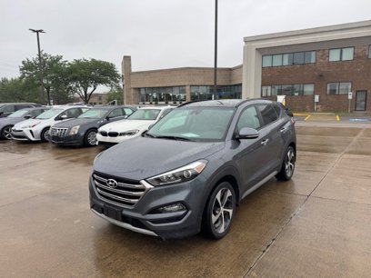 Used 2017 Hyundai Tucson Limited w/ Limited Ultimate Package 03
