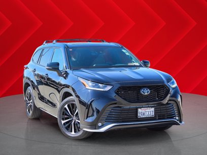 Certified 2022 Toyota Highlander XSE