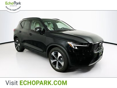 Used 2023 Volvo XC40 B4 Ultimate