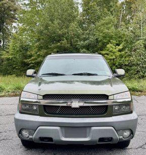 Used 2002 Chevrolet Avalanche 4x4 w/ North Face Edition