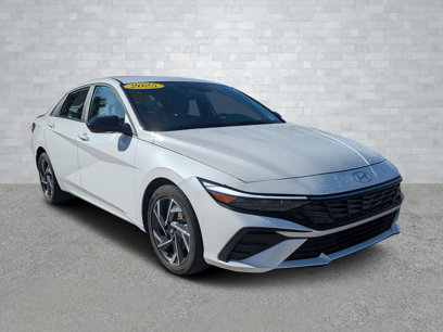 Used 2025 Hyundai Elantra Sport w/ Cargo Package