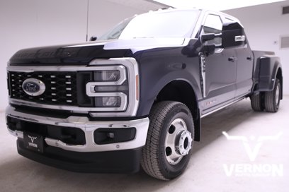New 2025 Ford F350 Lariat