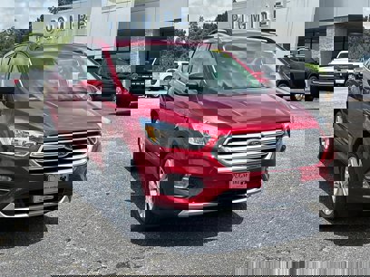 Used 2018 Ford Escape SE w/ SE Sync 3 Package