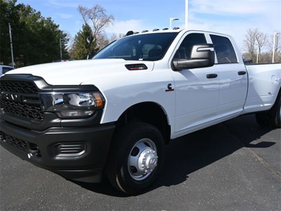 New 2024 RAM 3500 Tradesman