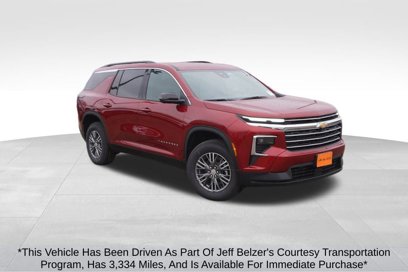 New 2025 Chevrolet Traverse LT w/ Driver Confidence Package