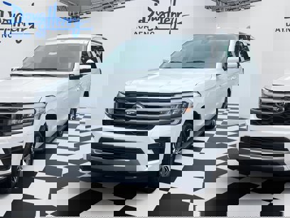 New 2024 Ford Expedition Max XLT