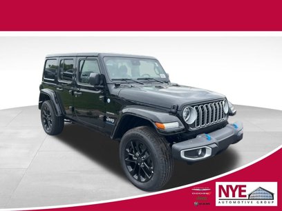 New 2024 Jeep Wrangler Unlimited Sahara w/ Technology Group