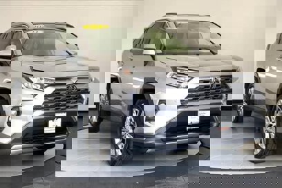 Used 2021 Toyota RAV4 Limited