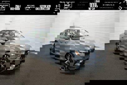 New 2024 Volvo S60 B5 Core w/ Climate Package
