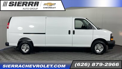 New 2025 Chevrolet Express 2500 Extended w/ Communications Package