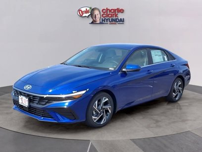 New 2025 Hyundai Elantra Limited