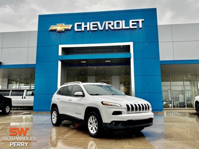 Used 2017 Jeep Cherokee Latitude w/ Trailer Tow Group