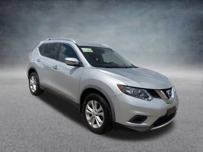 Used 2016 Nissan Rogue SV