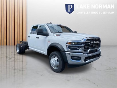 New 2025 RAM 4500 Tradesman w/ Chrome Appearance Group