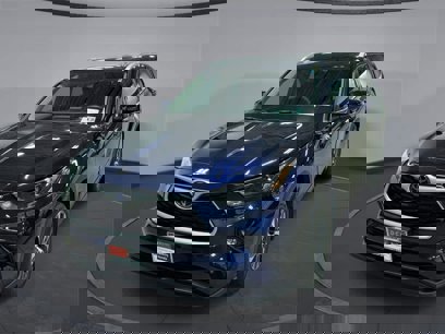 Used 2022 Toyota Highlander XLE