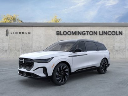 New 2024 Lincoln Nautilus Reserve w/ Jet Appearance Package (87T)