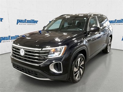 Used 2025 Volkswagen Atlas SE