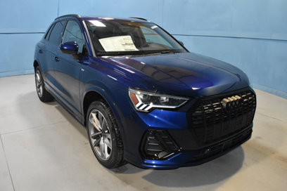 New 2025 Audi Q3 2.0T Premium